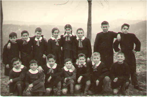 Classe_V_maschile_di_Amelia_anno_1956-57_-_Concessa_da_Coppola_Cristina_586x387.png